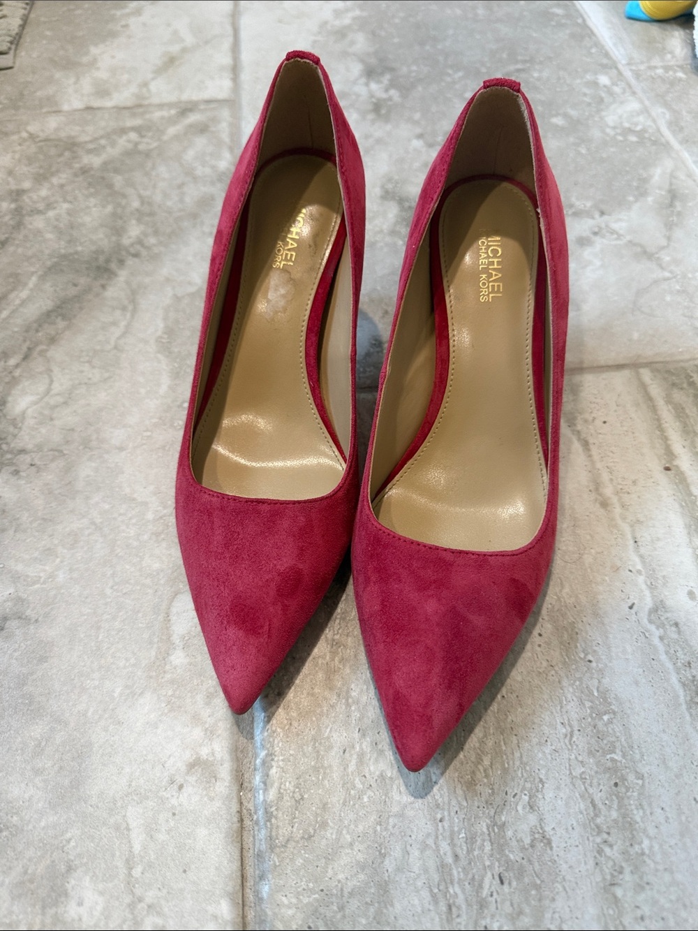 *Like New* Michael Kors Fuchsia Suede Pointed-Toe Pumps